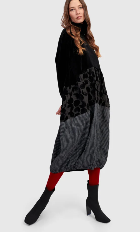 Vanta Cocoon Mix Dress