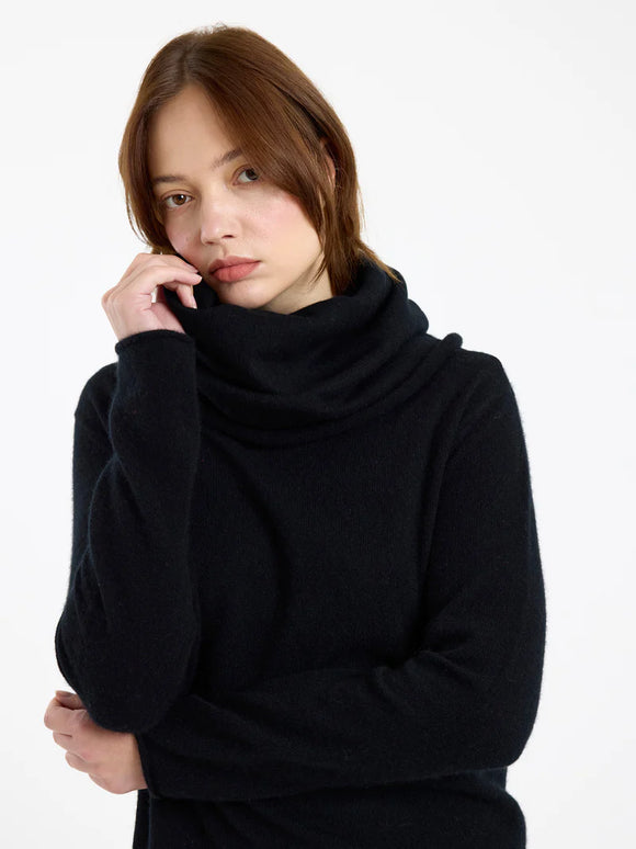 Hooded Cashmere Sweater