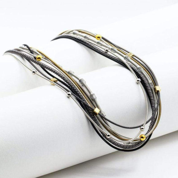 MULTI STRAND SHORT NECKLACE