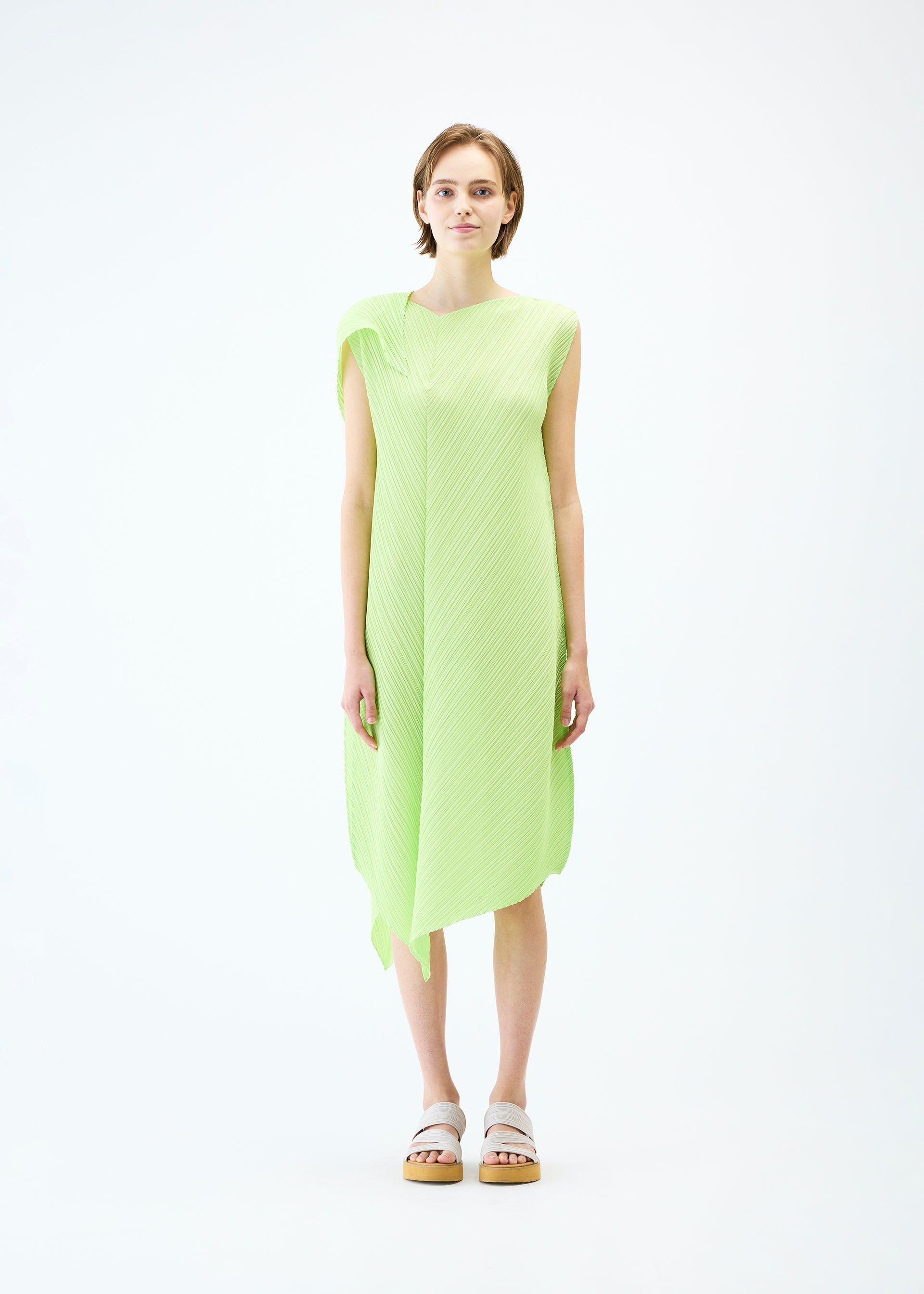 Pleats Please by Issey Miyake – Page 2 – Betsy Jenney